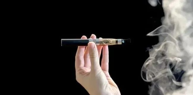 危险的“上头烟”