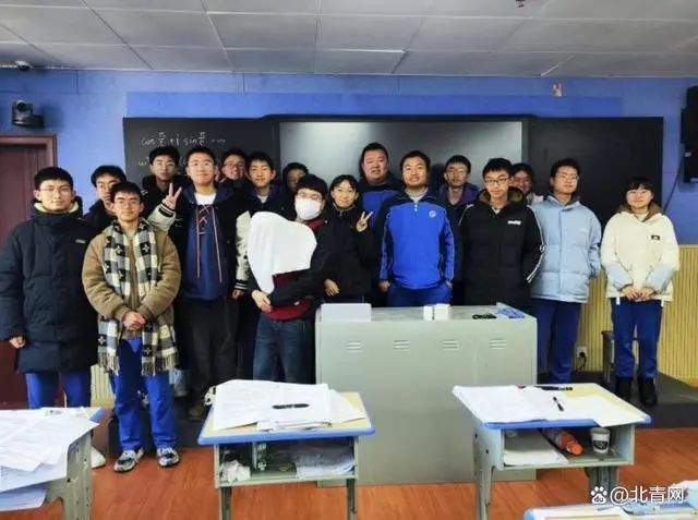 全班49人48个高考过600分,大部分来自山村 全班49人48个高考过600分,大部分来自山村