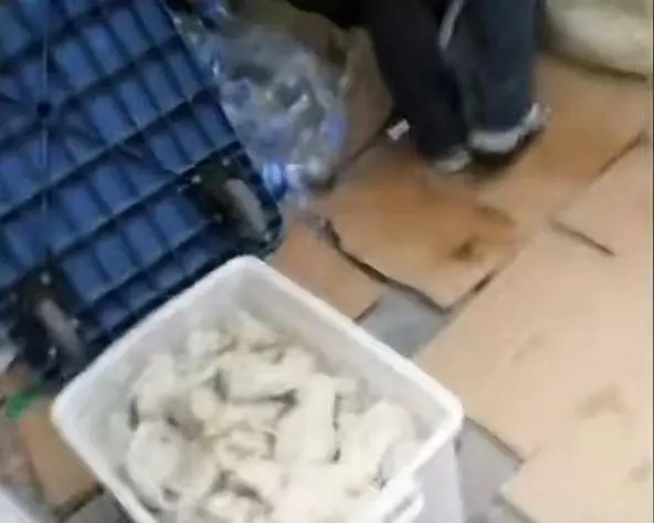 知名超市宣布:奖励10万元!共赔偿883.3万元! 知名超市宣布:奖励10万元!共赔偿883.3万元!