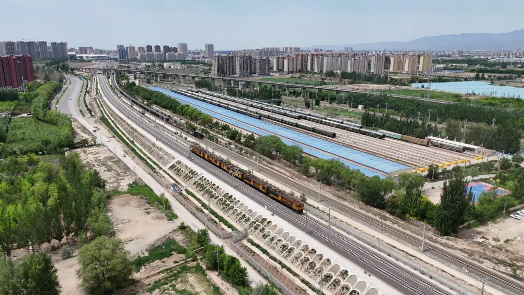 包银高铁惠银段接入银川高速场!联调联试即将开始! 包银高铁惠银段接入银川高速场!联调联试即将开始!