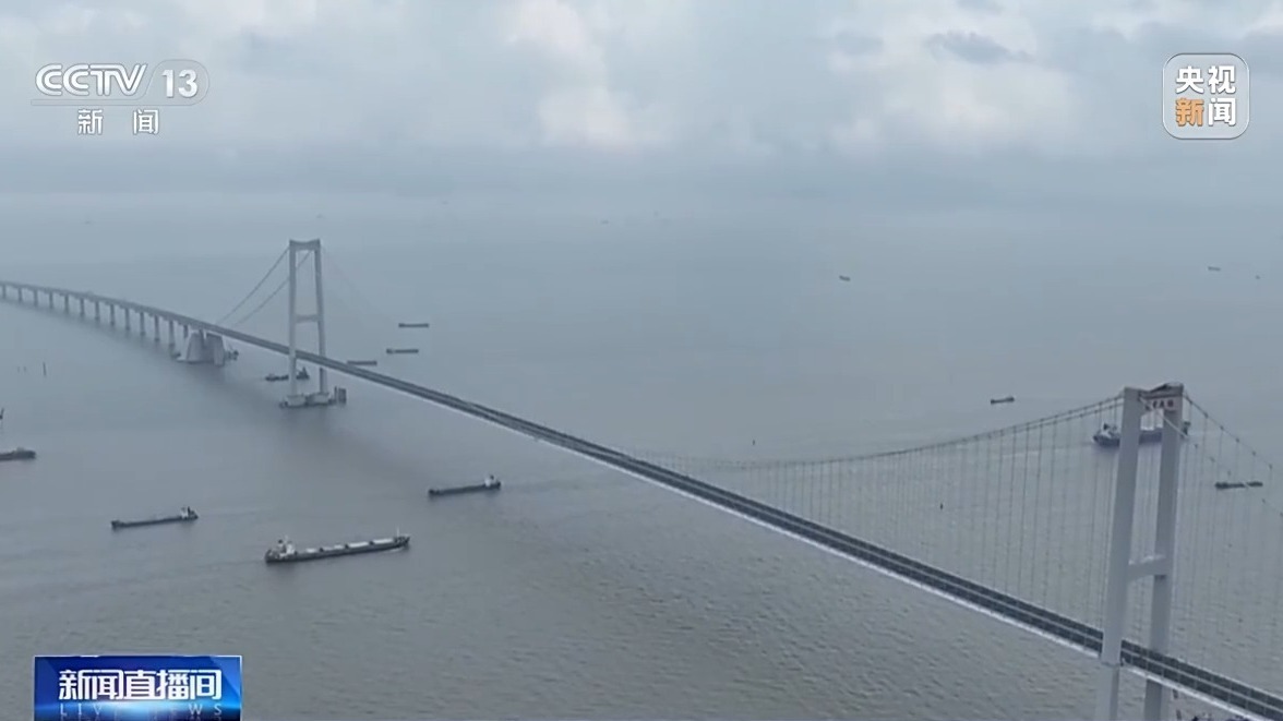 深中通道5G信号全覆盖,40米海底能“冲浪” 深中通道5G信号全覆盖,40米海底能“冲浪”