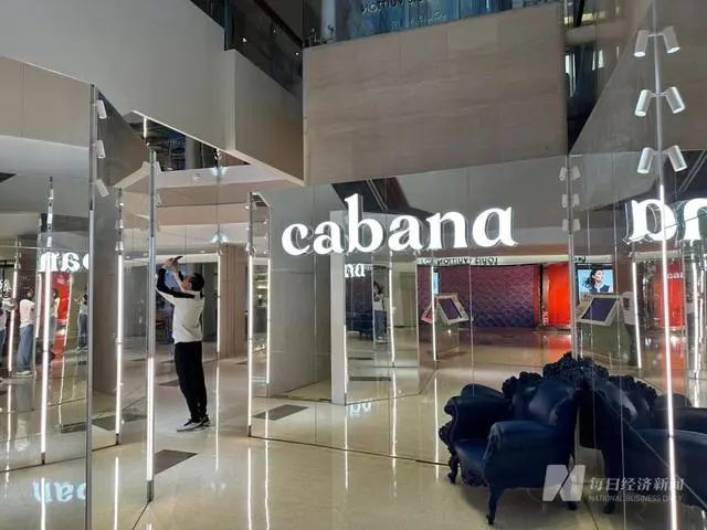 上海知名品牌突然关门失联！消费者：定金交了5万多，合同都没来得及签……