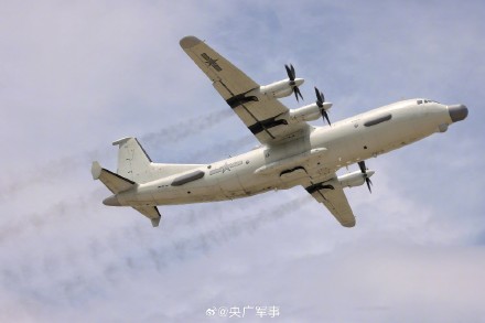 海军航空兵多机型飞行训练大片