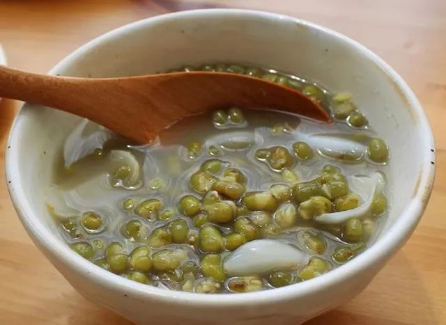 热热热！夏日清热解暑饮品，教你在家做→