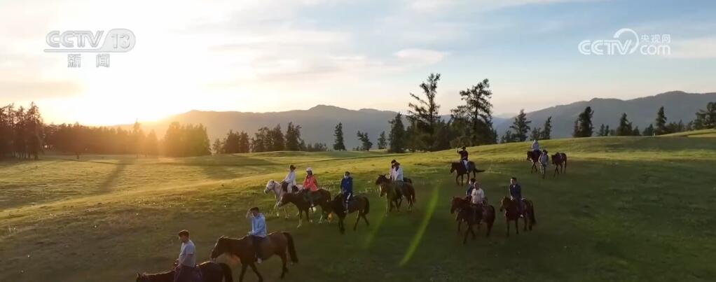新疆阿勒泰奏响“夏日牧歌” 独特牧业民俗文化吸引八方来客 新疆阿勒泰奏响“夏日牧歌” 独特牧业民俗文化吸引八方来客