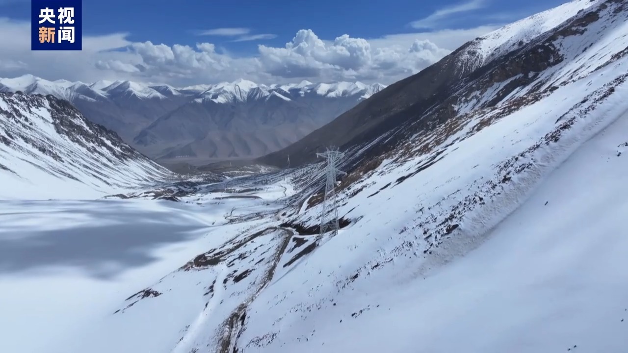 海拔5390米 新疆和田220千伏输变电工程全线贯通