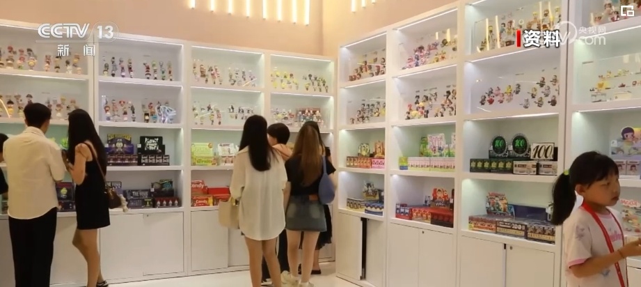 “强”步伐、创“新”力,经济插上“数字翅膀” 消费新势力涌现 “强”步伐、创“新”力,经济插上“数字翅膀” 消费新势力涌现