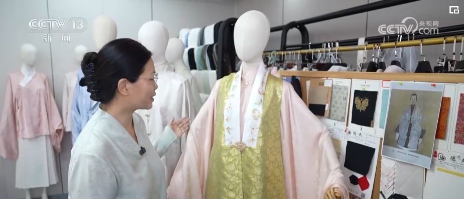 历史是底气！着华服、绾青丝、点朱丹……文化“穿”在百姓身上