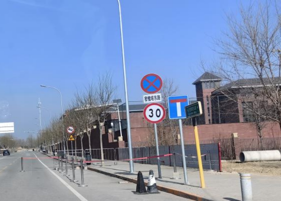 秩序连连看丨交管部门聚焦学校周边秩序环境治理 切实改善学生上下学通行环境 秩序连连看丨交管部门聚焦学校周边秩序环境治理 切实改善学生上下学通行环境