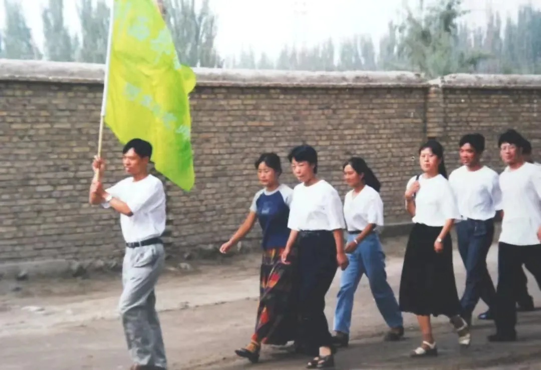 24年,15个年轻人,大风都刮不走他们 24年,15个年轻人,大风都刮不走他们