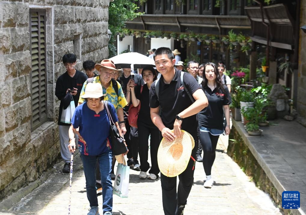 “鼓岭家&middot;谱”帮助外国友人在中国寻根