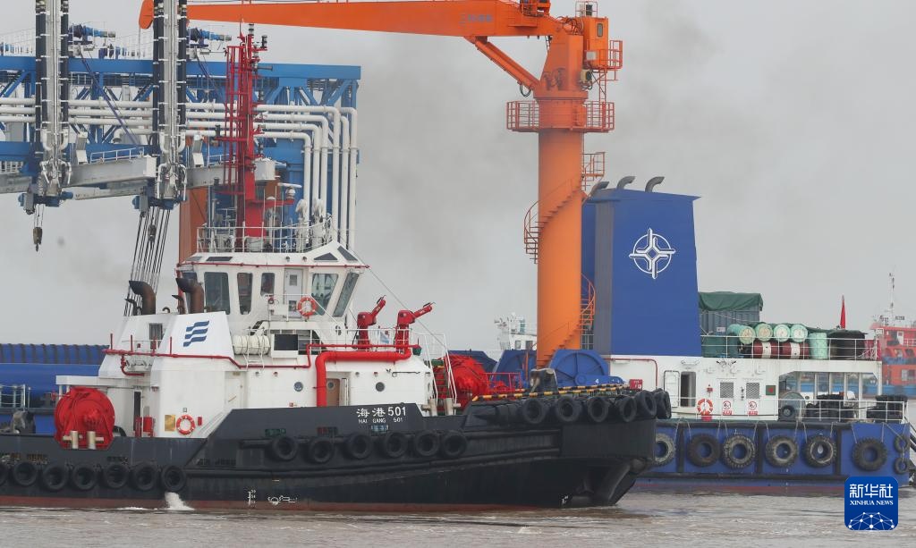 上海:中交集团举行2024年水运工程突发事件综合应急演练 上海:中交集团举行2024年水运工程突发事件综合应急演练