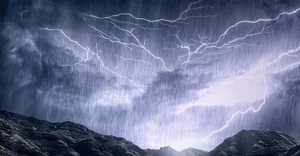 中到大雨+暴雨!河北大范围降雨马上到,请注意防范 中到大雨+暴雨!河北大范围降雨马上到,请注意防范