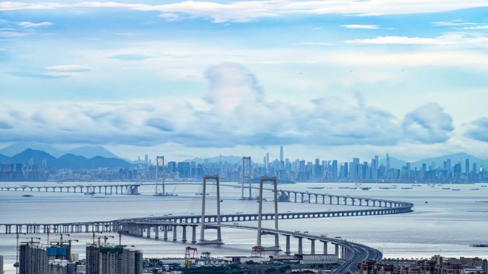 在鄂央企参建！世界级跨海集群工程深中通道开通