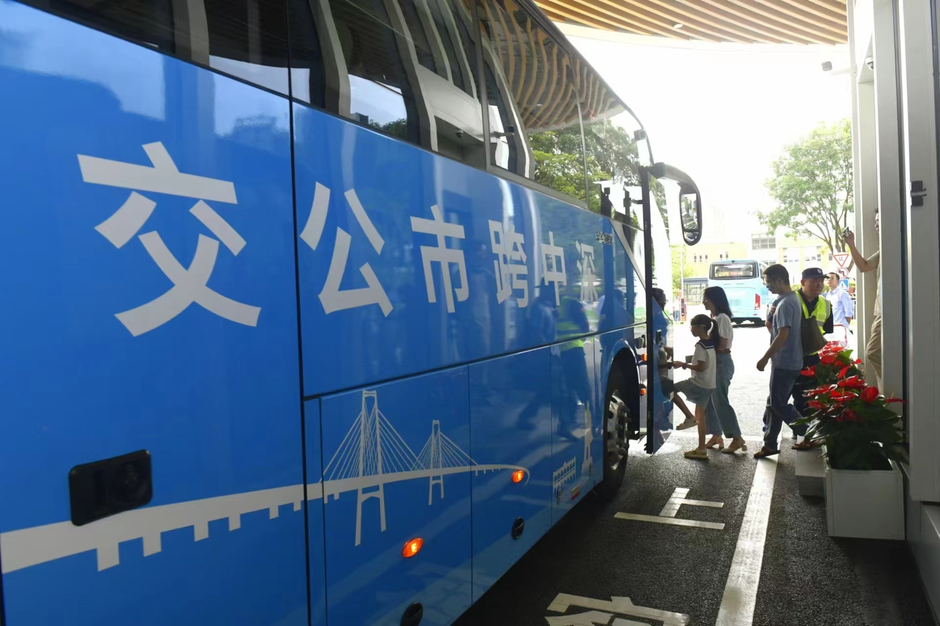 深中通道通车，跨市公交专线也来了！
