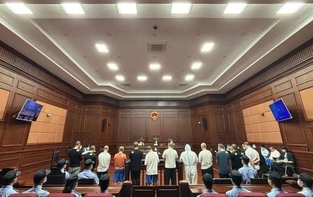 假劳动，真敲诈！这伙“假建筑工人”，判了！