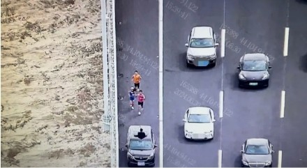 违停拍照，跑步摆拍……交警严正提醒：这些深中通道打卡“姿势”不可为！