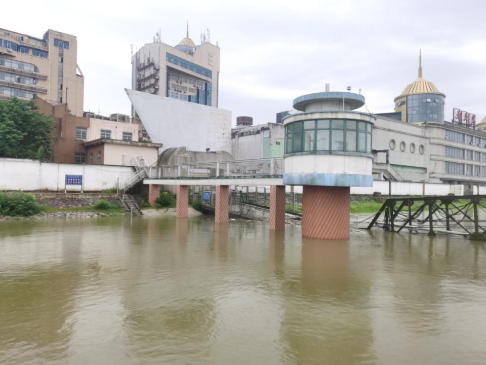 洪水超警，我们应该如何做？