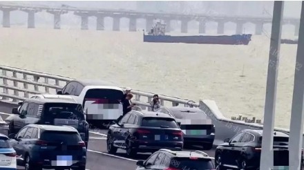 违停拍照，跑步摆拍……交警严正提醒：这些深中通道打卡“姿势”不可为！