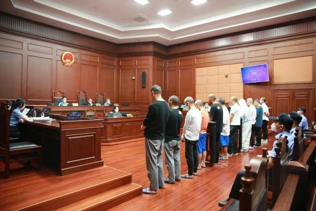 假劳动，真敲诈！这伙“假建筑工人”，判了！