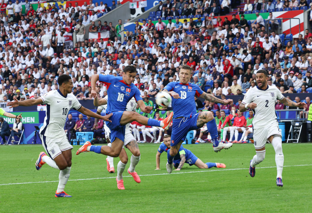 欧锦赛|绝平!加时!英格兰队惊险晋级八强 欧锦赛|绝平!加时!英格兰队惊险晋级八强