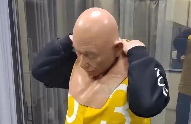 紧急提醒：看到这种人脸，立即警惕！已有人报案