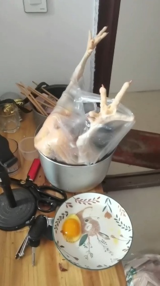 11只老母鸡不见了……海宁警方：破案！