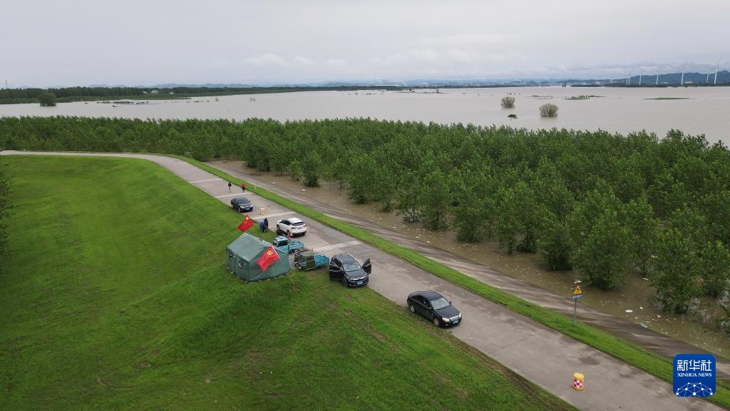 直击安徽省同马大堤防汛一线 直击安徽省同马大堤防汛一线