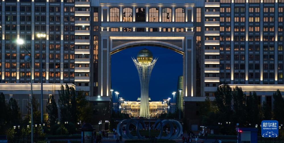 镜观世界｜阿斯塔纳的美丽夜景