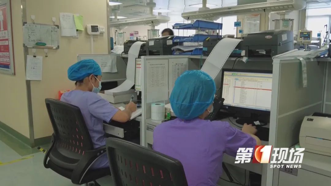 出生体重不到一斤！这位“超早产儿”出院啦！