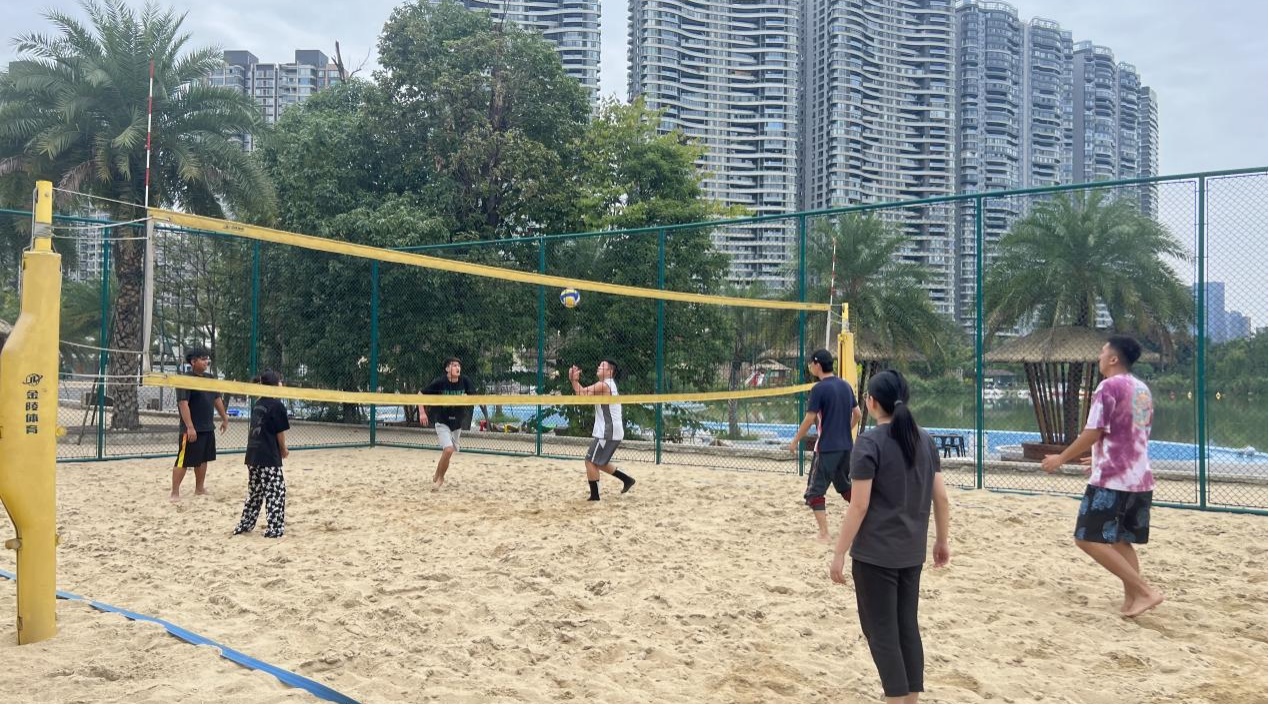 成都江滩公园新型运动消费场景多元呈现