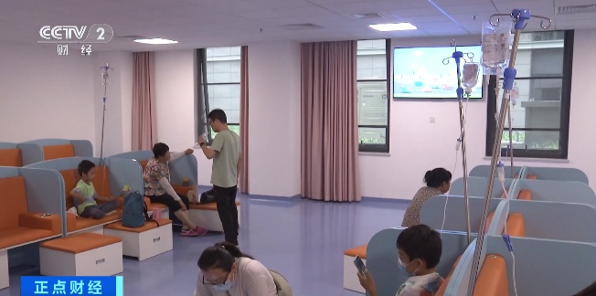 3岁宝宝高烧39.8℃!这种病传染性强,多地出现病例,医生提醒→ 3岁宝宝高烧39.8℃!这种病传染性强,多地出现病例,医生提醒→