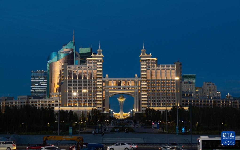 镜观世界｜阿斯塔纳的美丽夜景