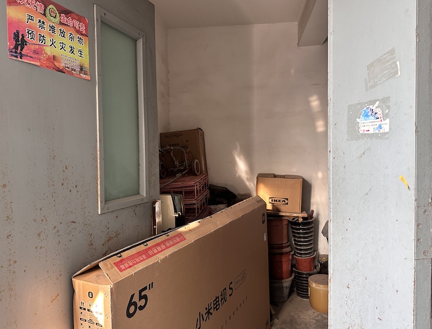 自行车、行李箱，还有800斤重物…别亲手堵上生命通道！