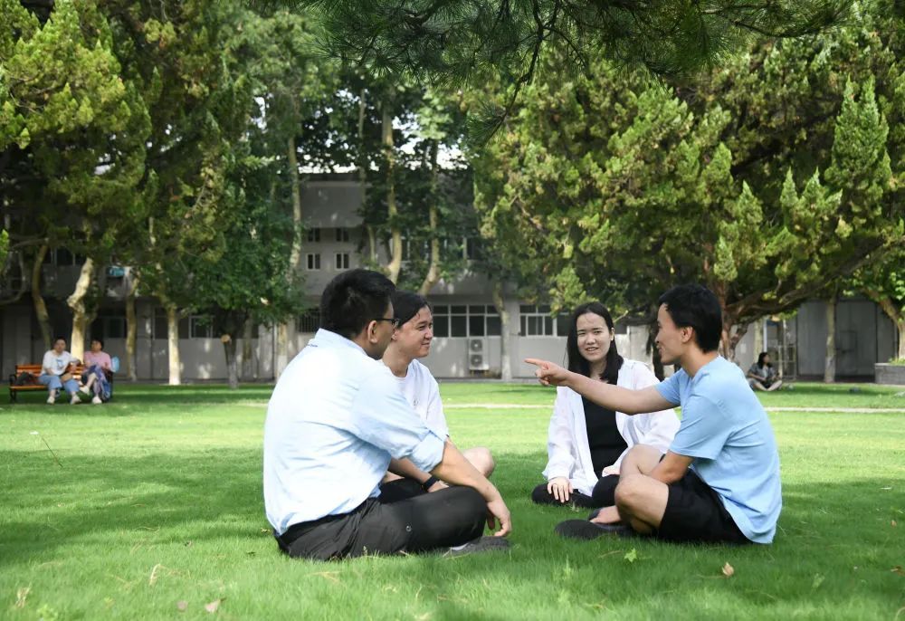 在阿拉木图，也能上西工大