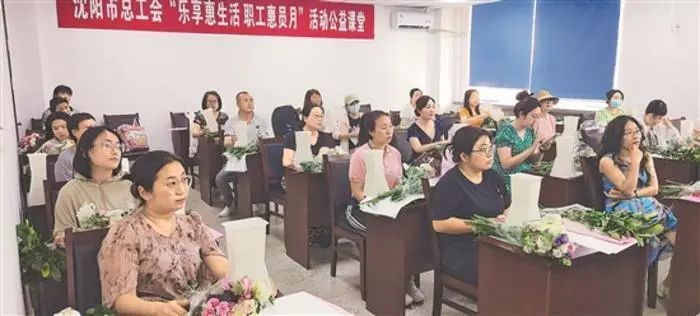 走,到“职工夜校”打卡去! 走,到“职工夜校”打卡去!