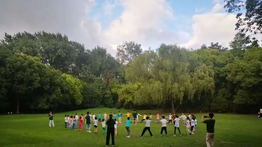 开启夜游，上海这些公园晚上也好玩