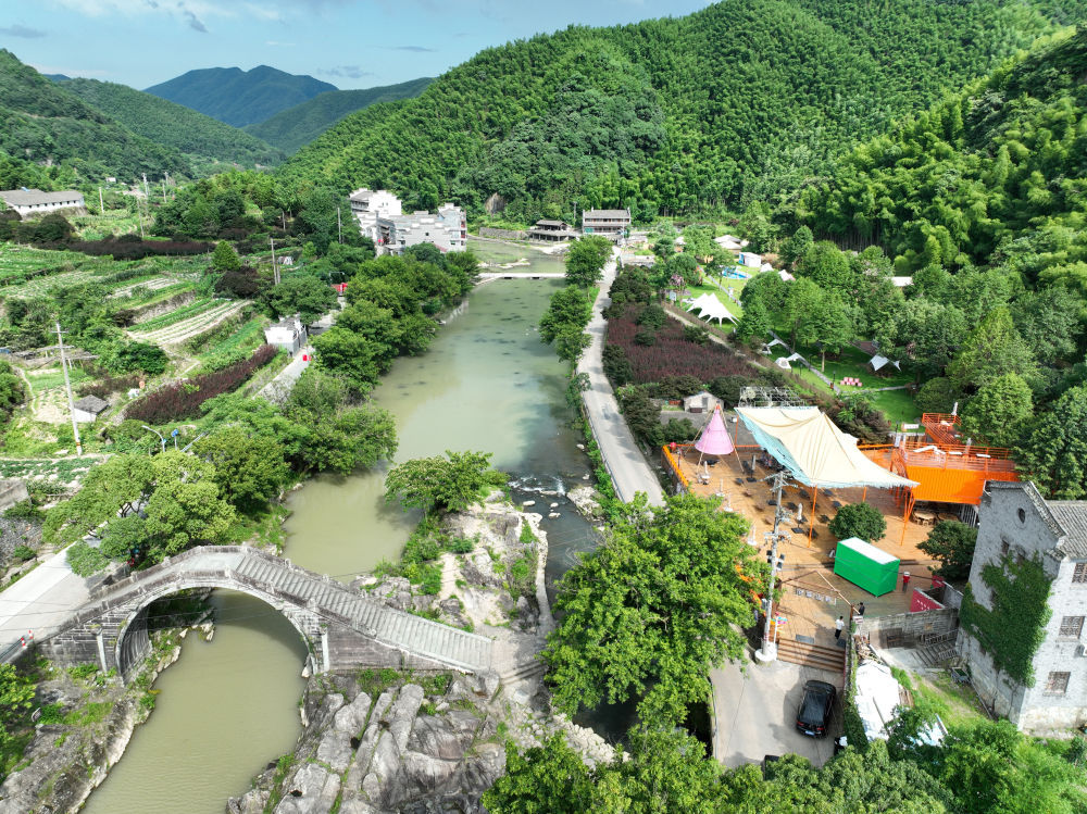 浙江余姚：农文旅融合促发展