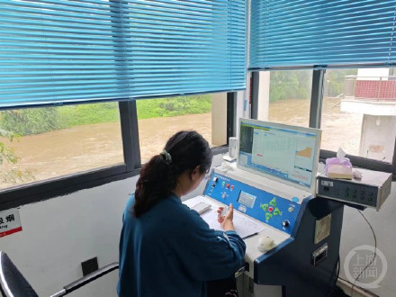 重庆7区县出现暴雨 24条中小河流涨水