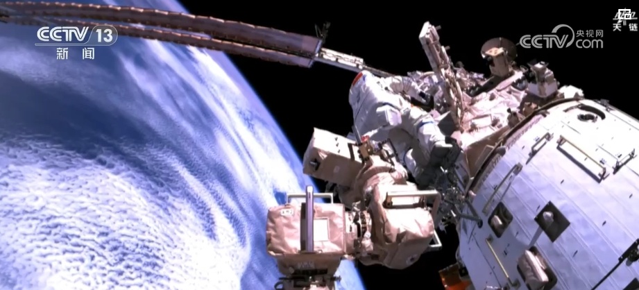 将“丝滑”进行到底!“活力乘组”出舱“奔袭”之路完美 将“丝滑”进行到底!“活力乘组”出舱“奔袭”之路完美