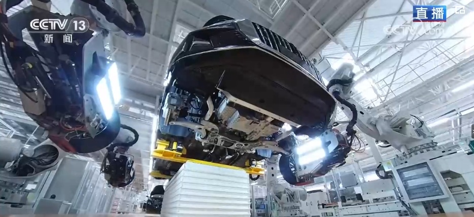 科技增动能,工业冲在前!中国制造“焕新”发展“叫响”海外 科技增动能,工业冲在前!中国制造“焕新”发展“叫响”海外