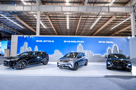 比亚迪第800万辆新能源车下线