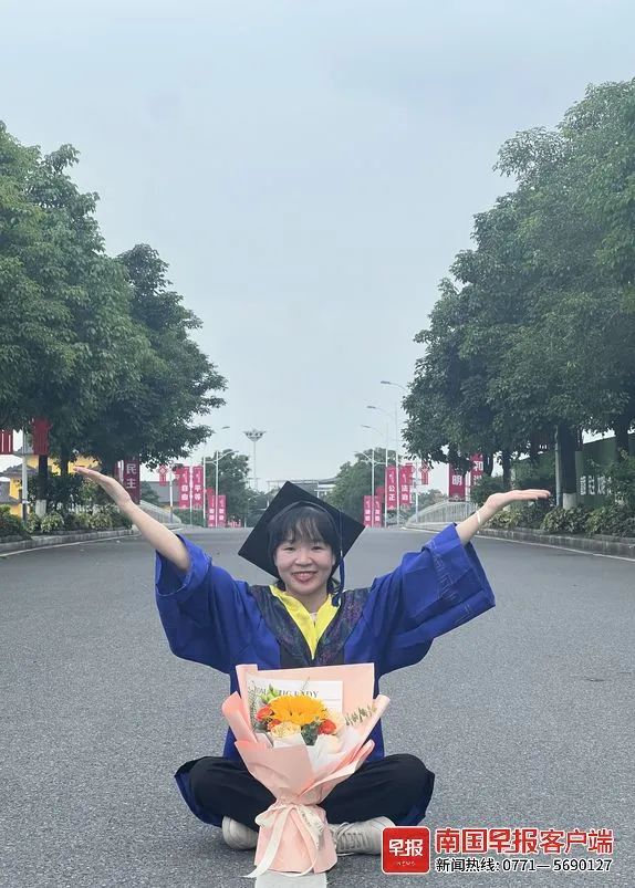 带着瘫痪母亲上大学的广西女孩，下一站：回家乡！