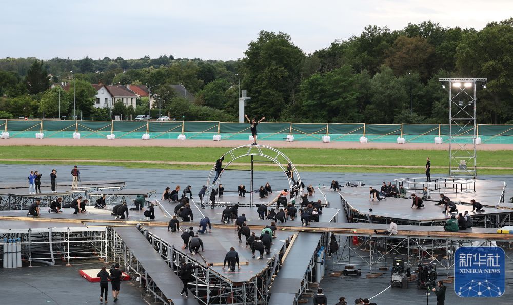 探访巴黎奥运会闭幕式彩排
