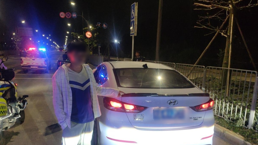 “相当暴躁”？深夜飙车炸街团伙被“一锅端”
