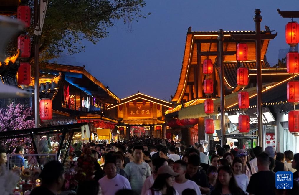 河北秦皇岛:文旅“夜经济”焕发新活力 河北秦皇岛:文旅“夜经济”焕发新活力