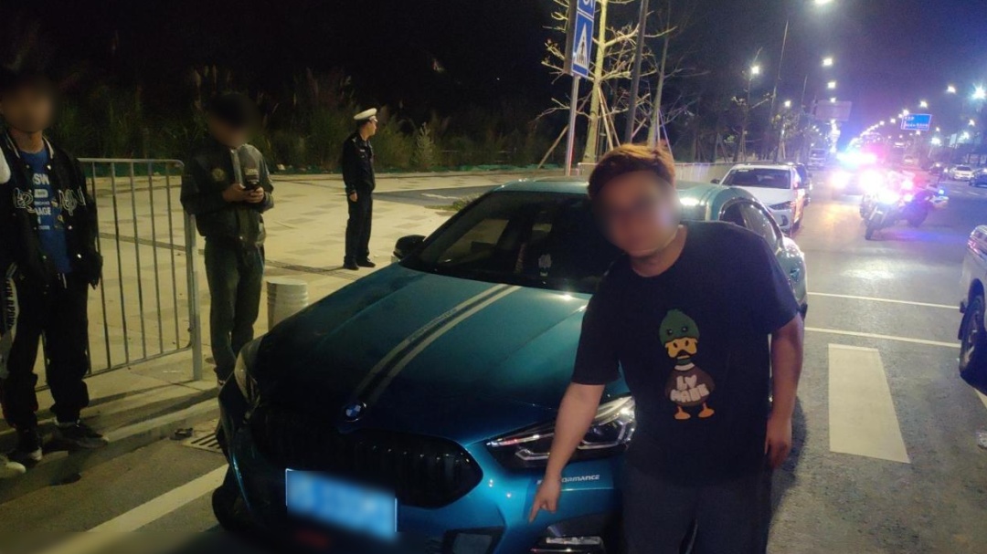 “相当暴躁”？深夜飙车炸街团伙被“一锅端”