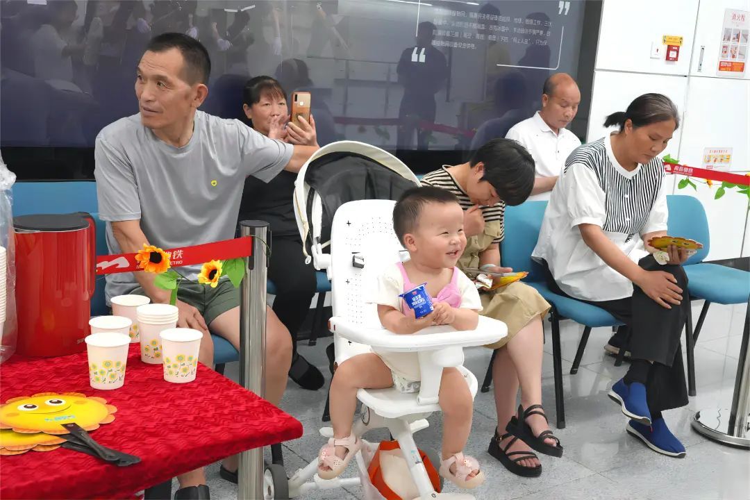 夏日炎炎！南昌地铁全线开放28个纳凉区