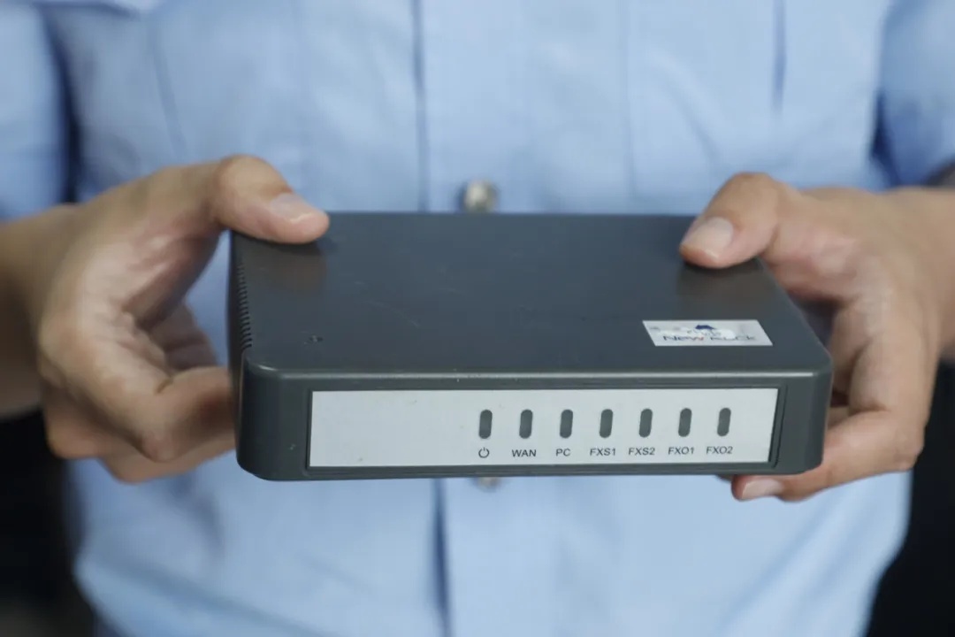 居民家中固话拨出“诈骗电话”？警方提示→