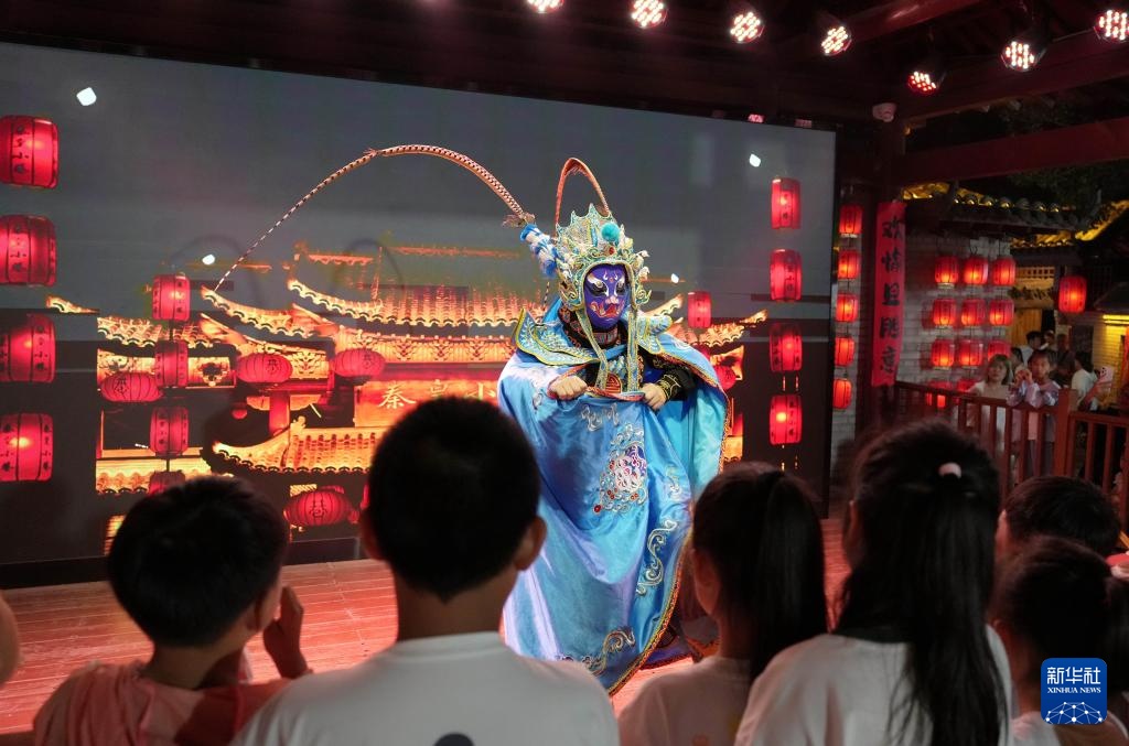 河北秦皇岛:文旅“夜经济”焕发新活力 河北秦皇岛:文旅“夜经济”焕发新活力